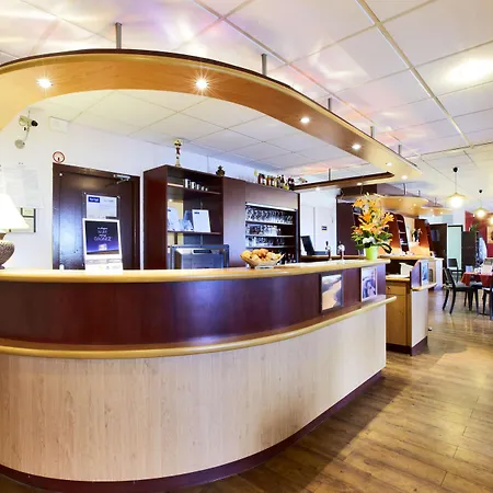 酒店 基里亚德鲍威苏德酒店 博韦