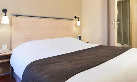 基里亚德鲍威苏德酒店 酒店 博韦