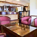 Kyriad Sud 2* Beauvais