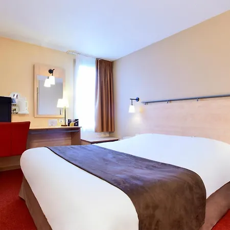 Kyriad Sud Hotel